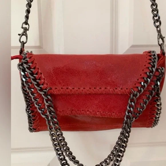 Italian Red Leather Chain Shoulder or Crossbody Bag Sofia designs Pewter Chain - Picture 3 of 16